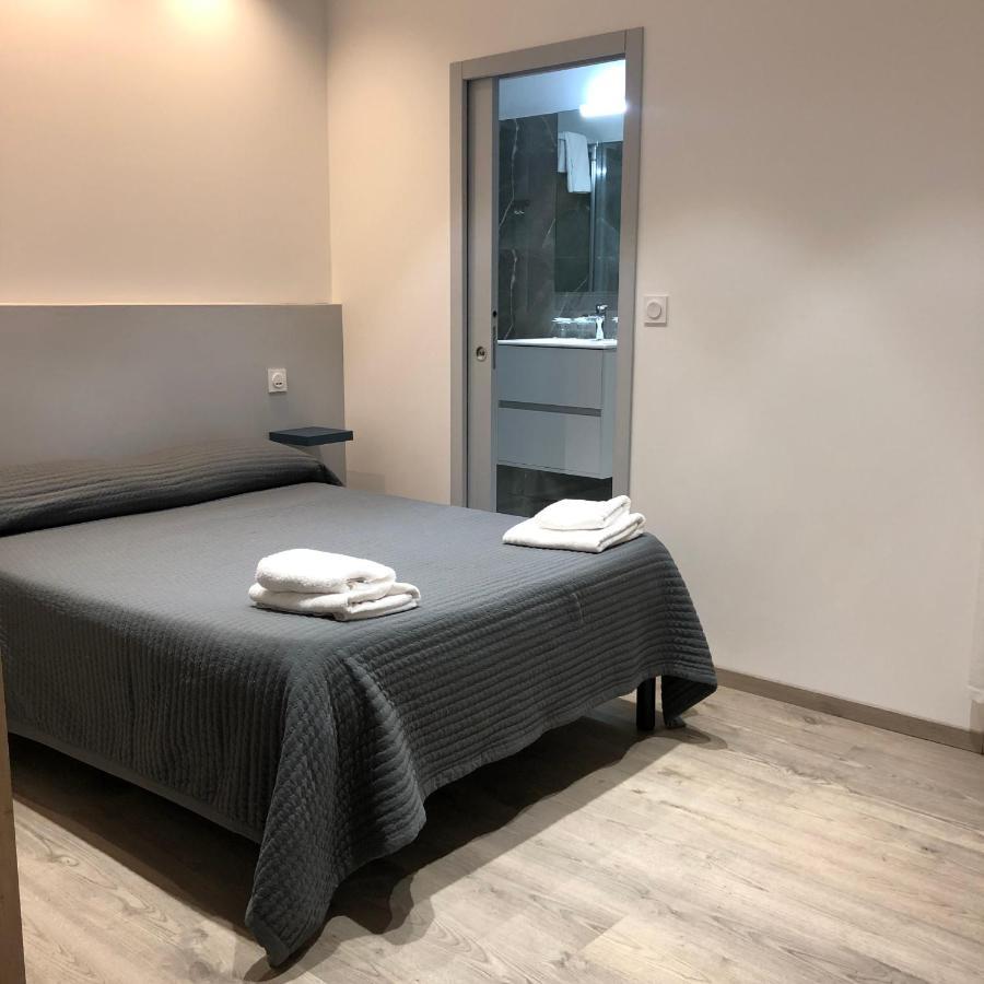 Hotel Le Dauphin Ajaccio  Bagian luar foto